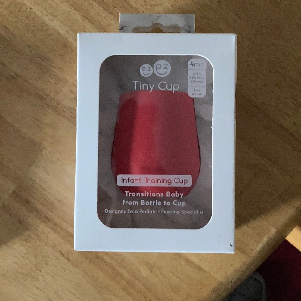 Ezpz Infant training cup